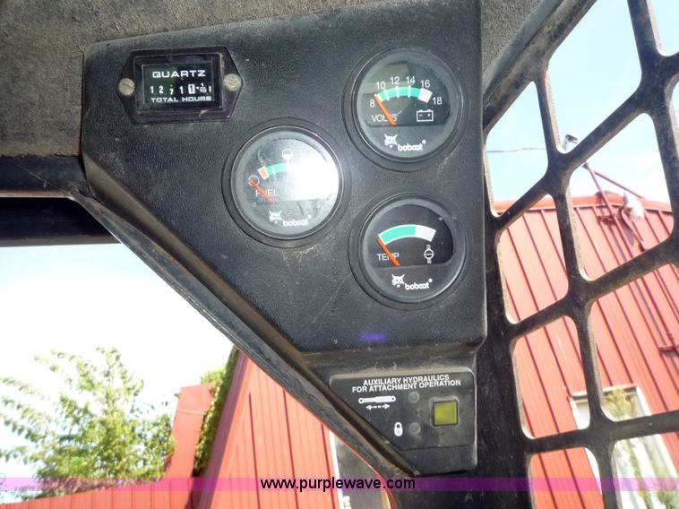 image for item 2178 1999 Bobcat 763 skid steer