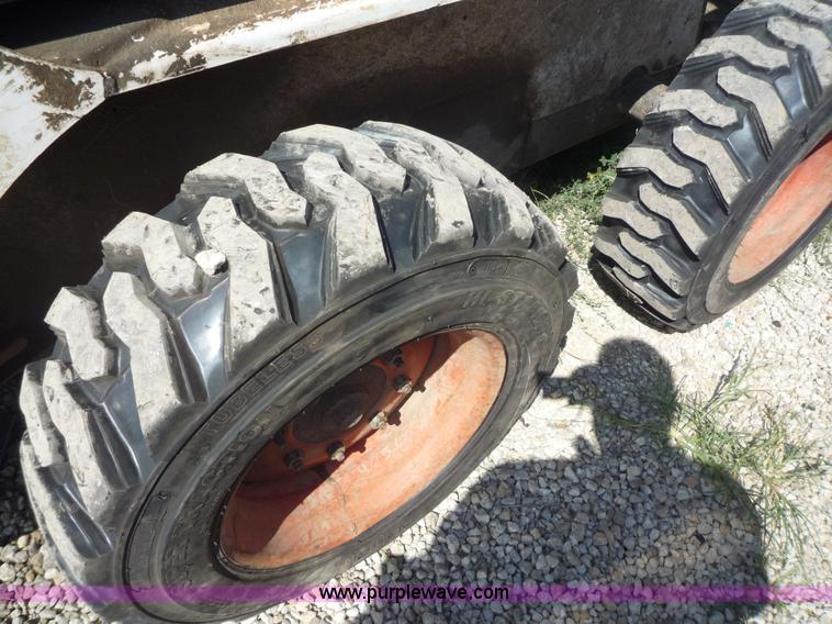 image for item 2178 1999 Bobcat 763 skid steer