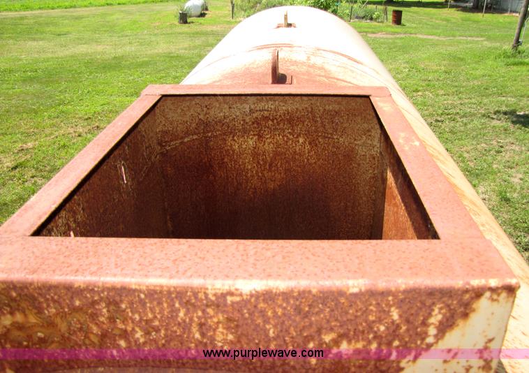 image for item 2308 1993 Clay Slurry 3200 slurry spreader