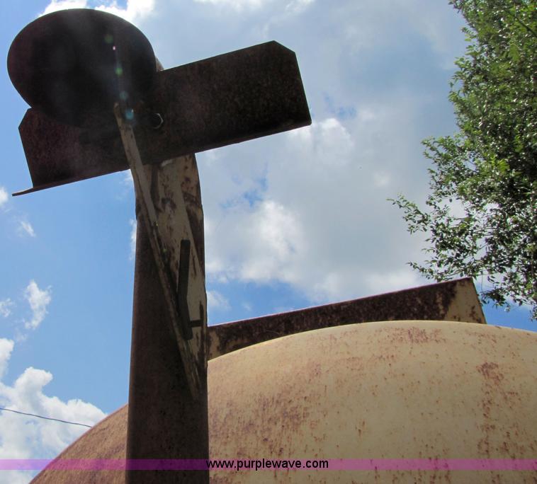 image for item 2308 1993 Clay Slurry 3200 slurry spreader