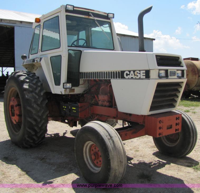 image for item 2309 1979 Case 2290 tractor