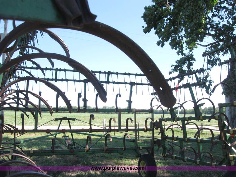 image for item 2533 Noble 48' spring tooth