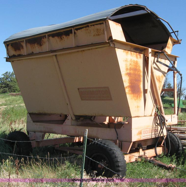 image for item 2534 RMC 1200 multi-purpose dump wagon