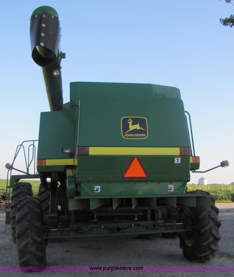 image for item 3011 1998 John Deere 9610 combine