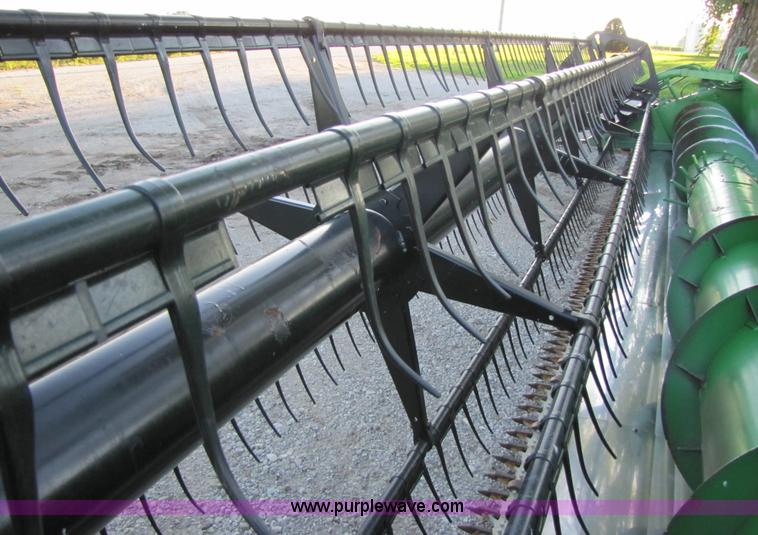 image for item 3012 1998 John Deere 925 flex platform