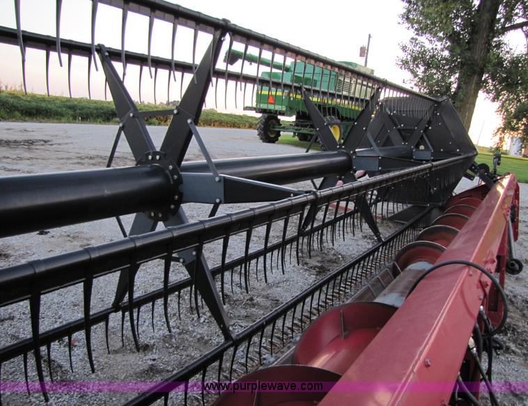 image for item 3013 1998 Case IH 1020 flex head