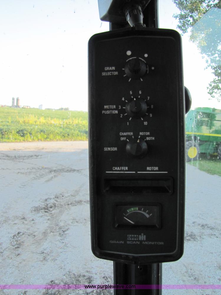 image for item 3014 1989 Case IH 1680 axial flow combine