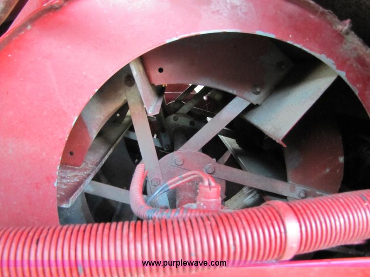 image for item 3014 1989 Case IH 1680 axial flow combine