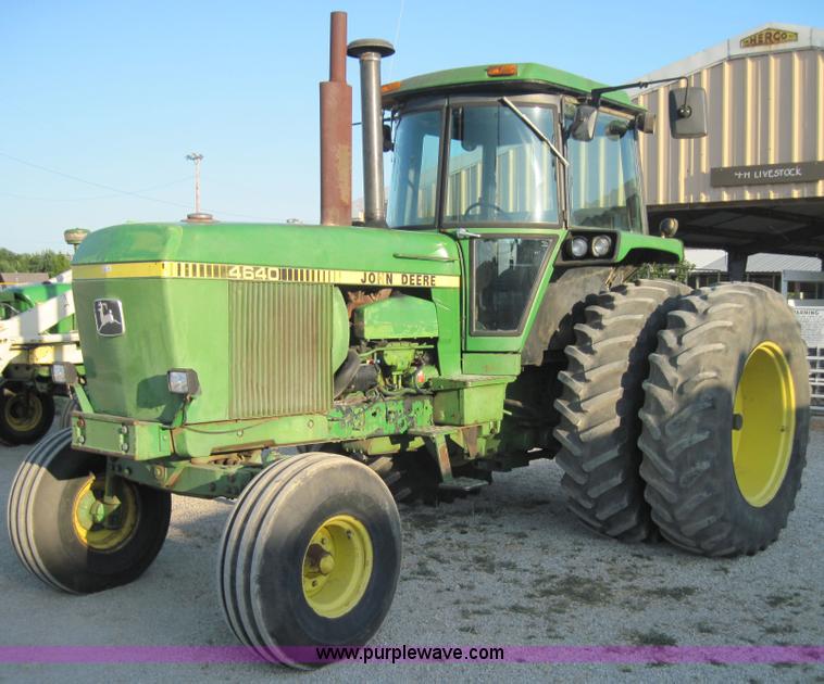 image for item 3019 1979 John Deere 4640 tractor
