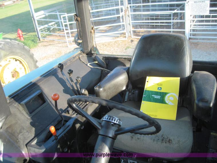 image for item 3019 1979 John Deere 4640 tractor