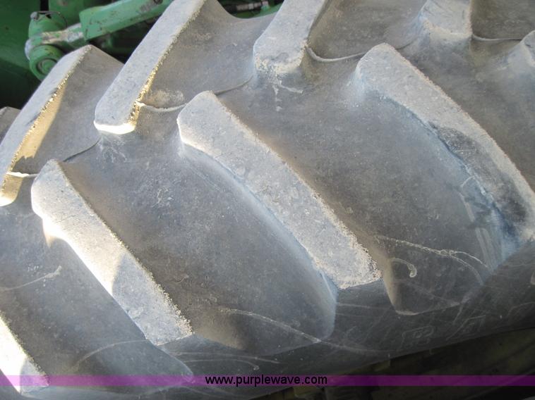 image for item 3019 1979 John Deere 4640 tractor