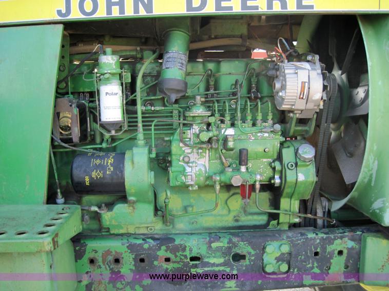 image for item 3019 1979 John Deere 4640 tractor