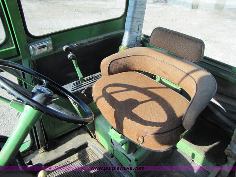 image for item 3022 1973 John Deere 7520 articulated four wheel drive tractor