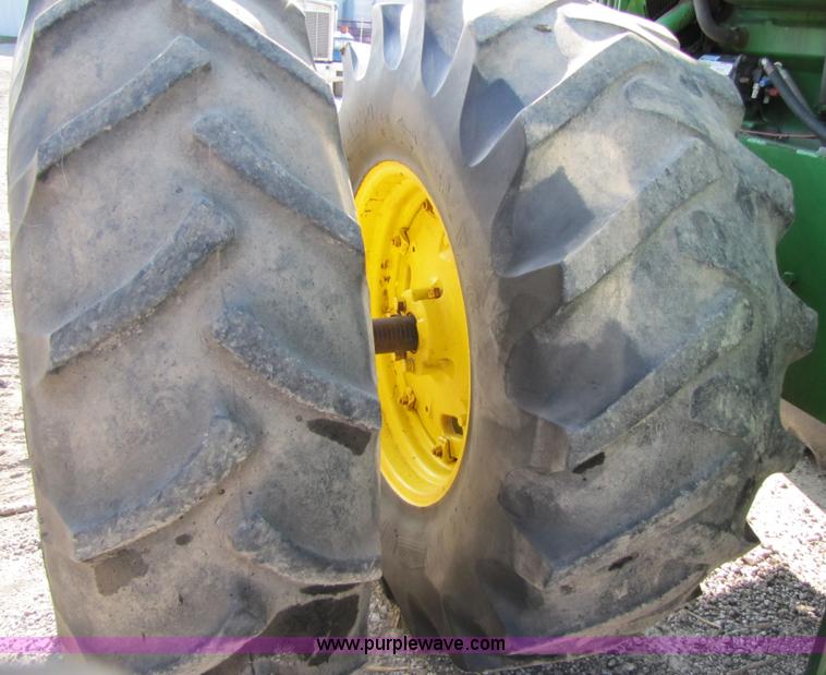 image for item 3022 1973 John Deere 7520 articulated four wheel drive tractor