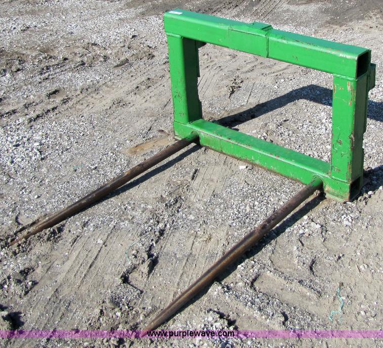 image for item 3023 Bale fork attachment for loader