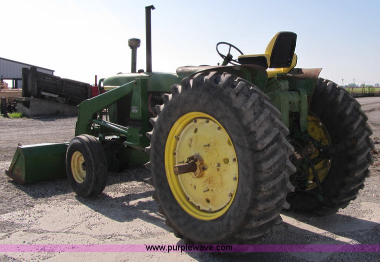 image for item 3024 1969 John Deere 4020 tractor and loader