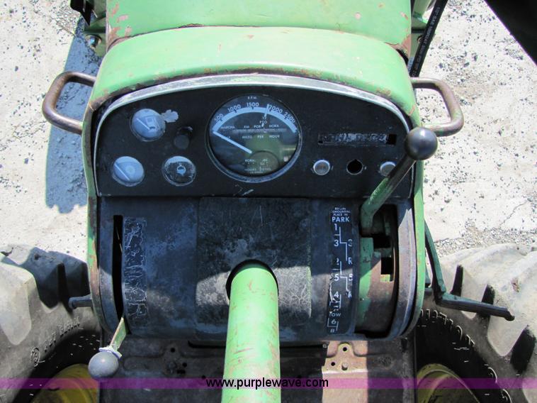 image for item 3024 1969 John Deere 4020 tractor and loader