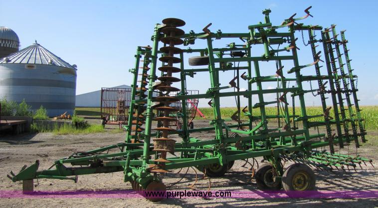 image for item 3027 Kent field cultivator