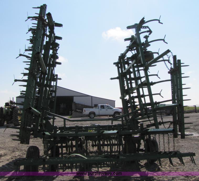 image for item 3027 Kent field cultivator