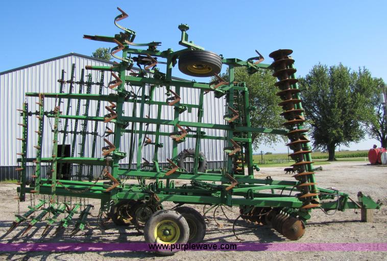 image for item 3027 Kent field cultivator