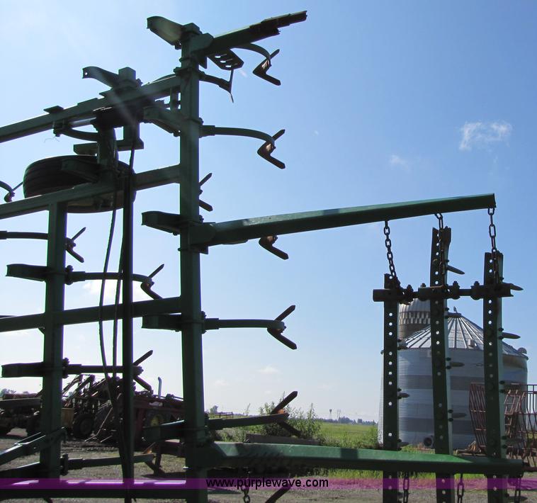 image for item 3027 Kent field cultivator