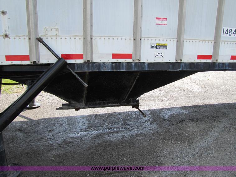 image for item 3028 1978 Western Trailers grain trailer