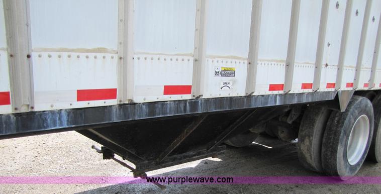 image for item 3028 1978 Western Trailers grain trailer