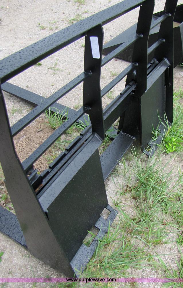image for item 3041 42" skid steer fork attachment