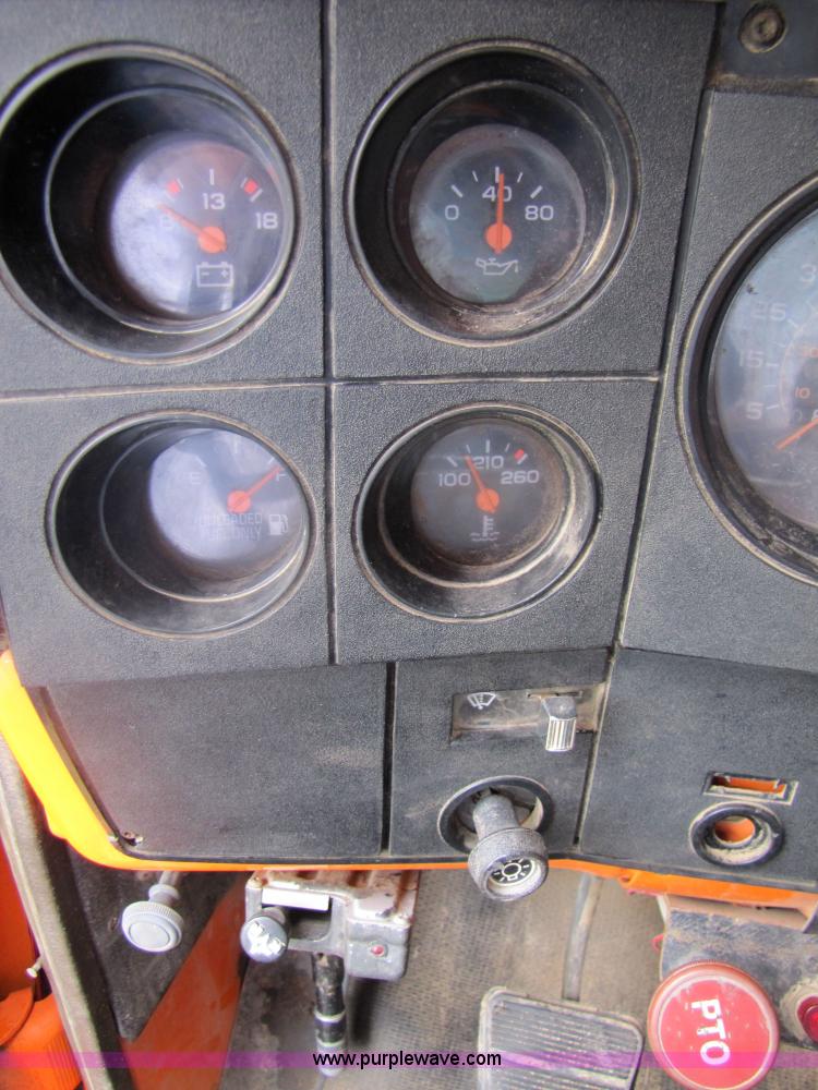 image for item 3047 1990 Chevrolet Kodiak C70 dump truck