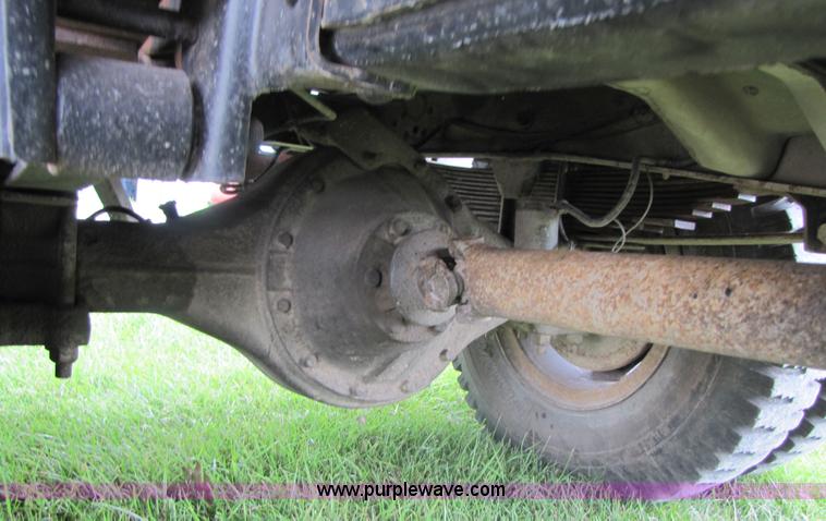 image for item 3047 1990 Chevrolet Kodiak C70 dump truck