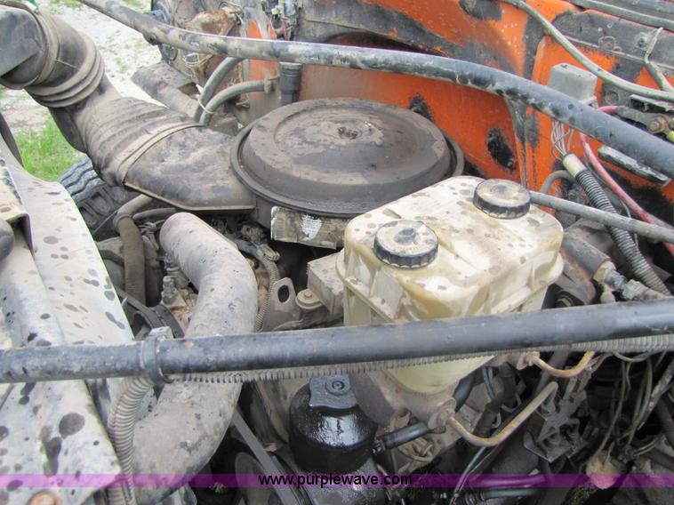 image for item 3047 1990 Chevrolet Kodiak C70 dump truck