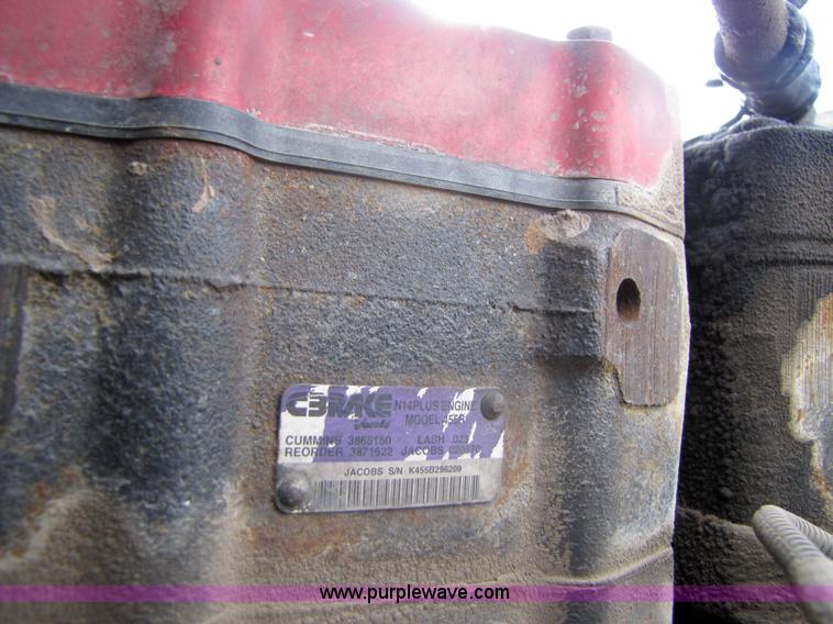 image for item 3049 1999 Peterbilt Conventional 377 semi truck