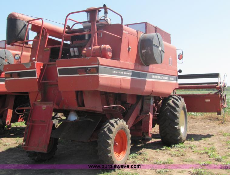 image for item 3211 1979 International 1440 axial flow combine