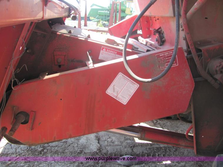 image for item 3211 1979 International 1440 axial flow combine