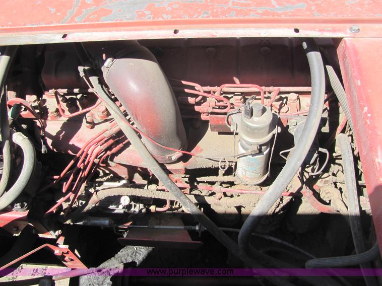 image for item 3211 1979 International 1440 axial flow combine