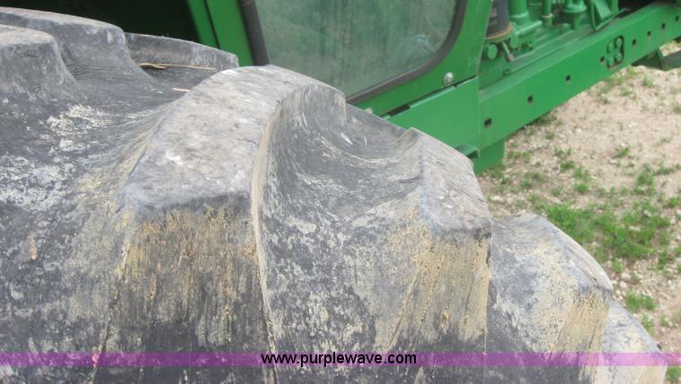 image for item 3990 1971 John Deere 4320 tractor