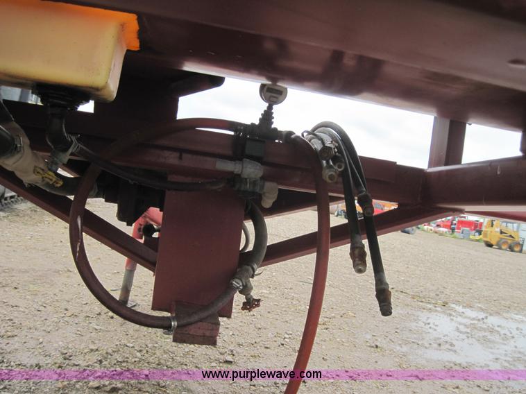 image for item 4004 500 gallon pull between tank with hydraulic pump