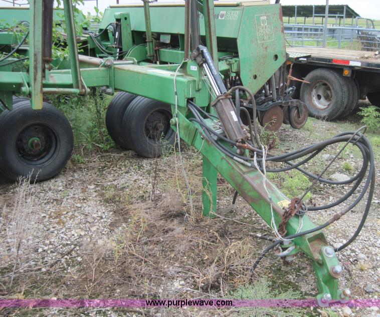 image for item 4014 Great Plains 30' folding drill