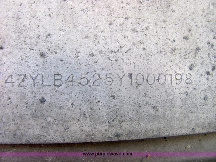 image for item 4618 2000 Red River Valley HULV237 live bottom trailer