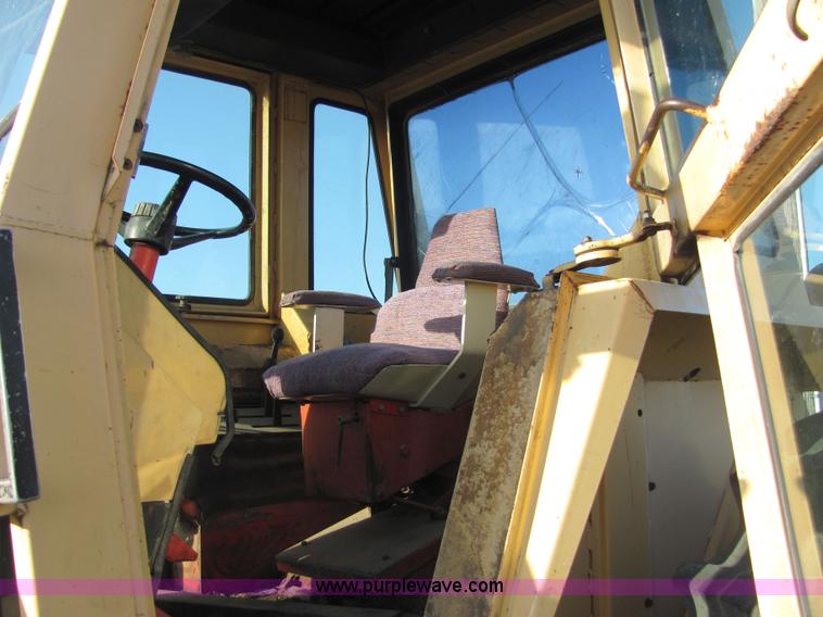 image for item 4770 Case 1370 AGRI King tractor