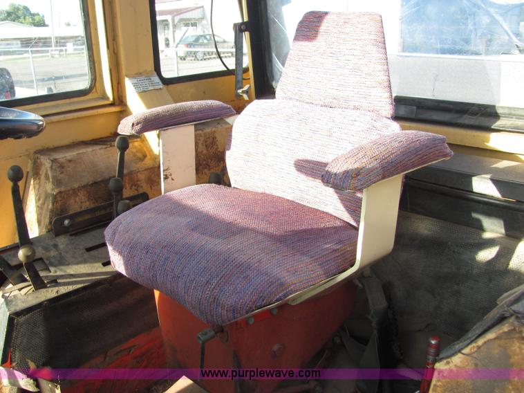 image for item 4770 Case 1370 AGRI King tractor