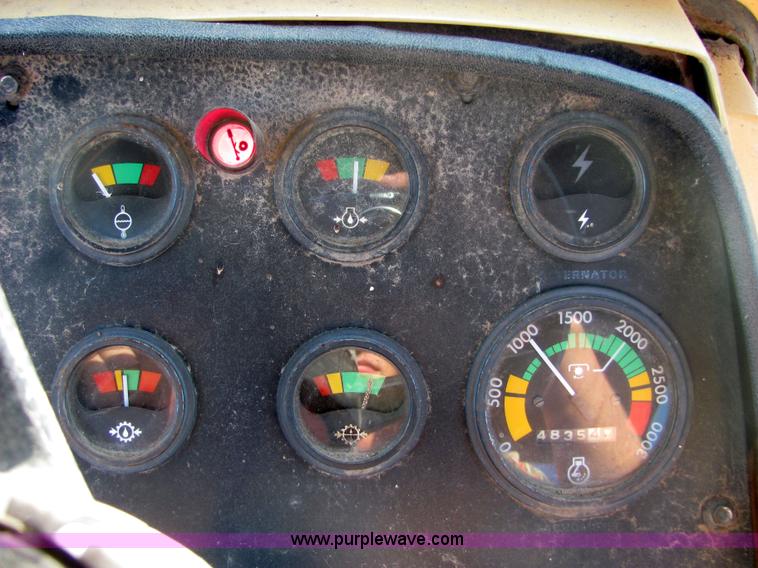 image for item 4770 Case 1370 AGRI King tractor