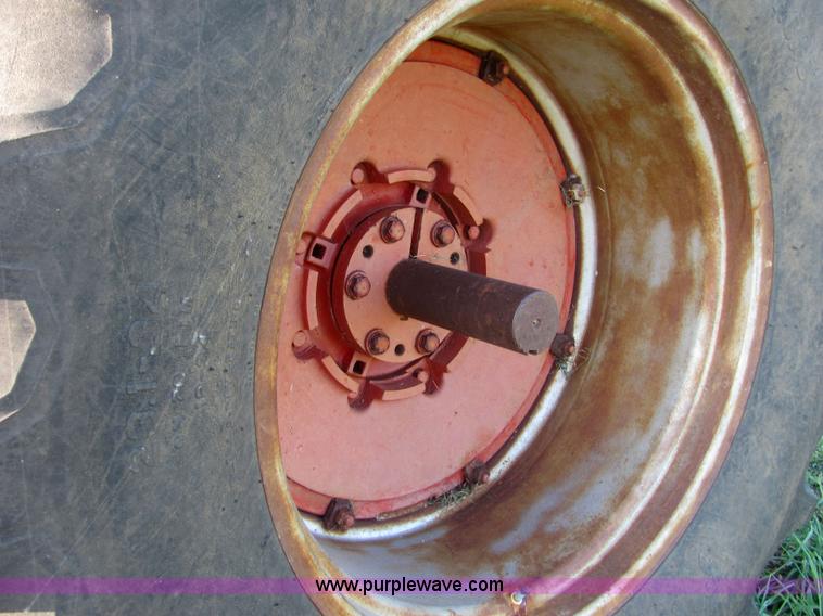 image for item 4770 Case 1370 AGRI King tractor