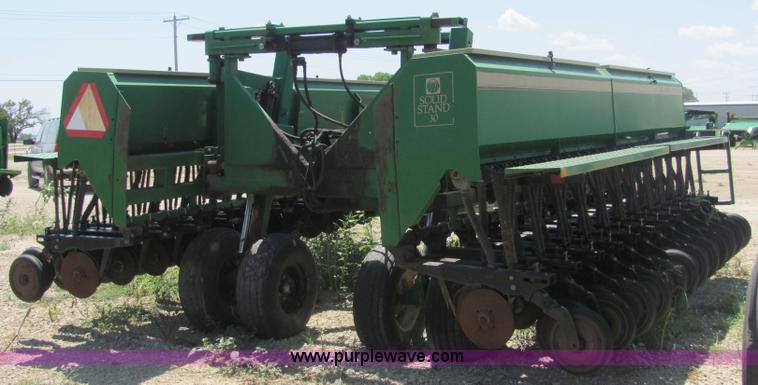 image for item 4827 1995 Great Plains GP2SF30 two section folding drill