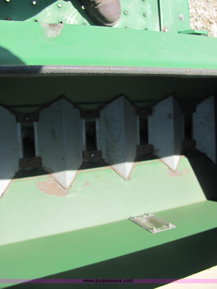 image for item 4827 1995 Great Plains GP2SF30 two section folding drill