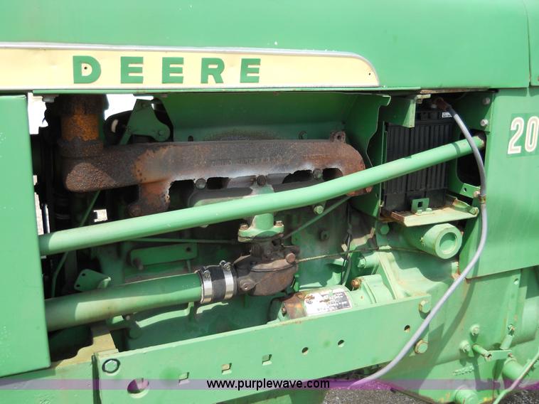 image for item 5000 John Deere 2010 tractor