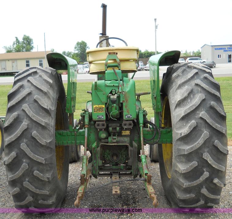 image for item 5001 John Deere 3020 tractor