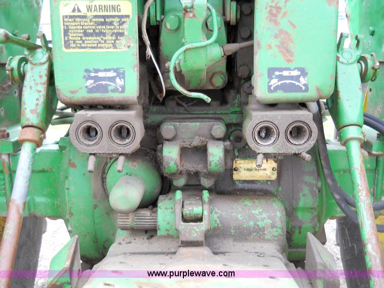 image for item 5001 John Deere 3020 tractor