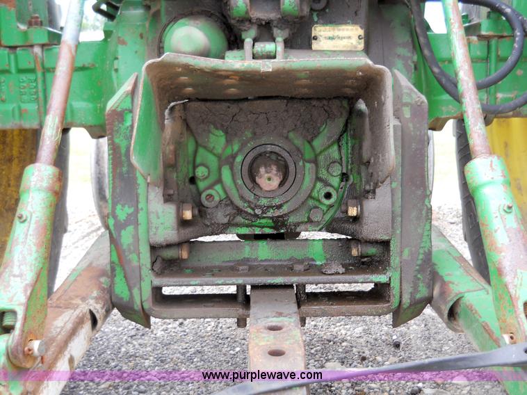 image for item 5001 John Deere 3020 tractor