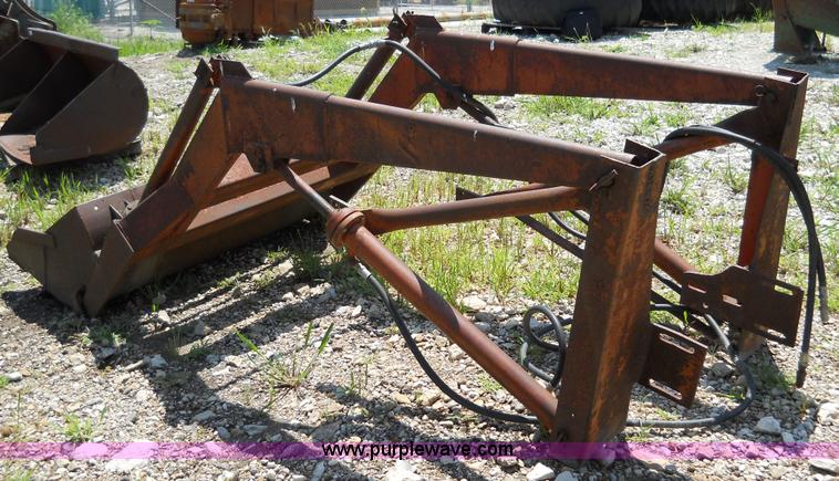 image for item 5006 Front hydraulic tractor loader